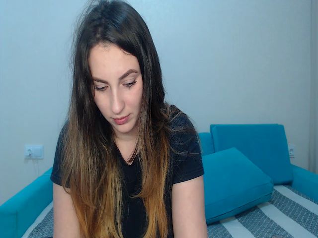 Live sex webcam photo for Sexy_elisa #271222198