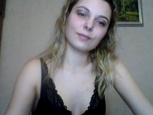 Live sex webcam photo for BreeAngel #271217803