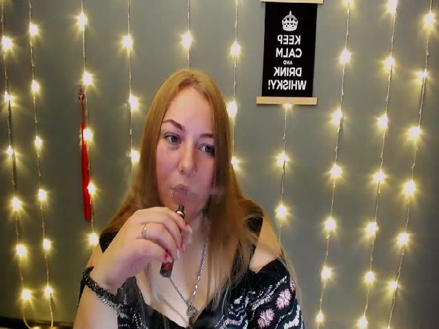 Live sex webcam photo for StellaJ_ #271218702