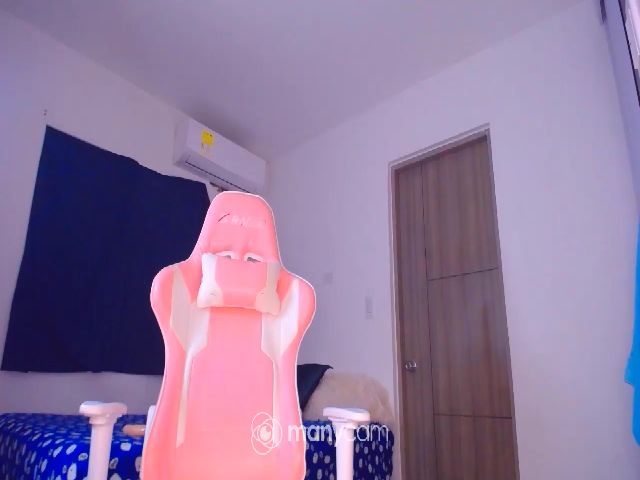 Live sex webcam photo for scarrlysex #271214792