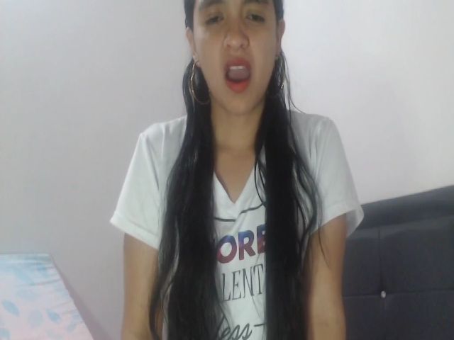 Live sex webcam photo for Ashley_hot91 #271226628