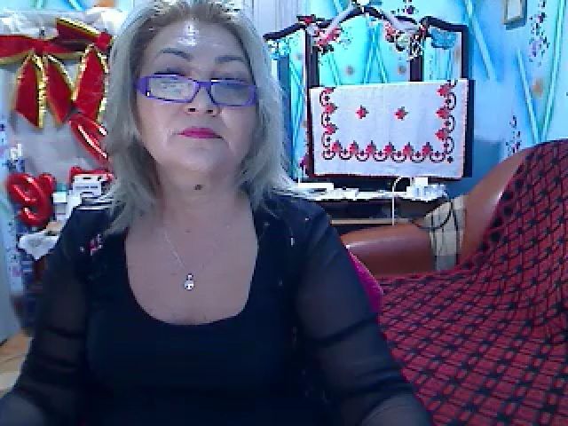 Live sex webcam photo for IryshAlyce #271225842