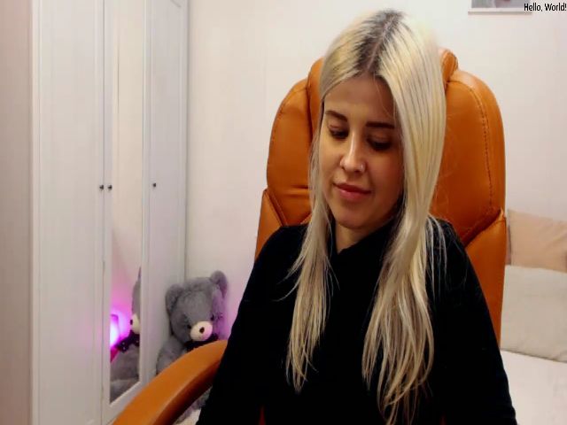 Live sex webcam photo for Arya_Jolie #271225786