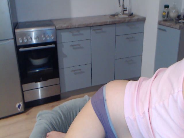 Live sex webcam photo for Julia_small #271221722