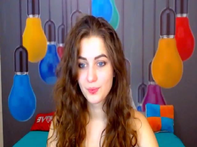 Live sex webcam photo for EvaMendes__ #271220589