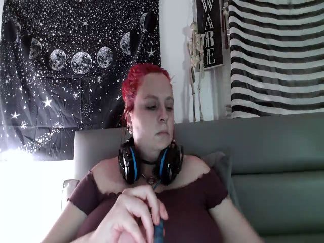 Live sex webcam photo for Weetziebabe #271218622