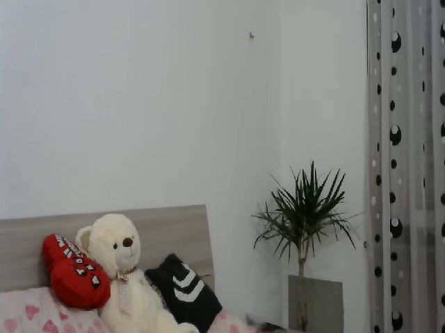 Live sex webcam photo for Giulia91 #271225681