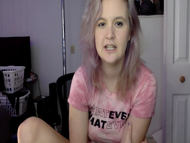 Live sex webcam photo for Avery_Doll #271221636