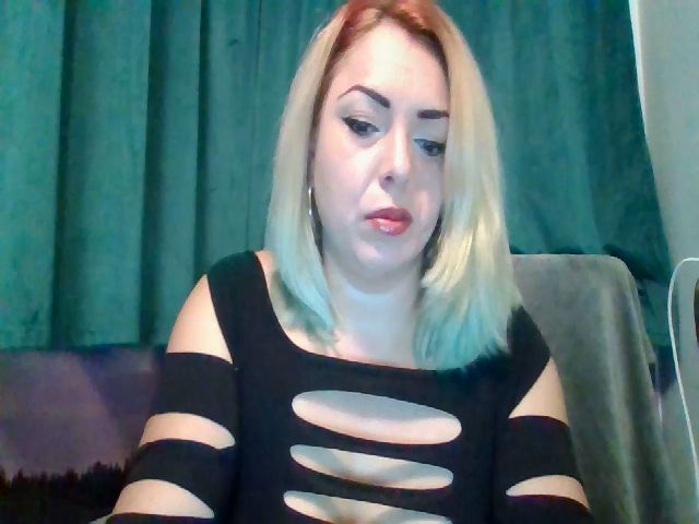 Live sex webcam photo for DeliciousMony #271226036