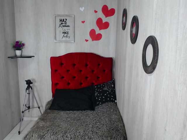 Live sex webcam photo for katycarter #271216168