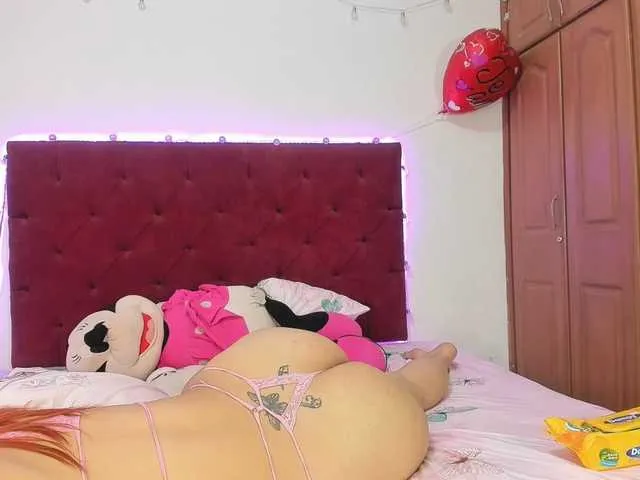 Live sex webcam photo for katyrosy #271223771