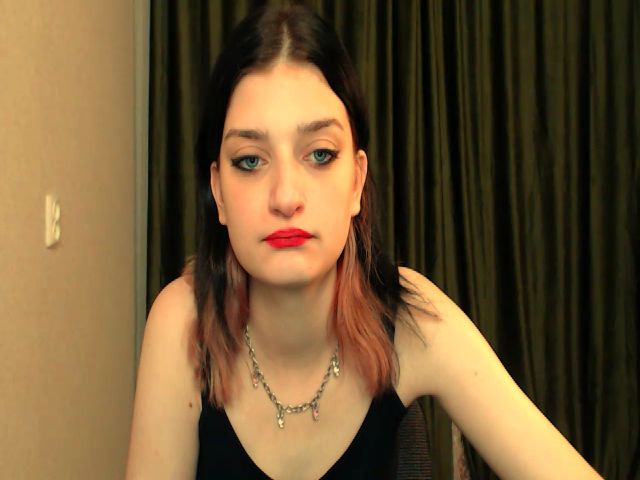 Live sex webcam photo for MoraCos #271226512