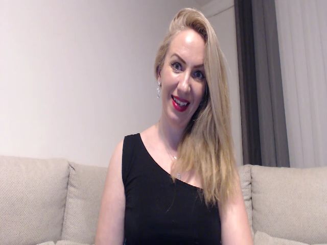 Live sex webcam photo for WildEva_40 #271226607