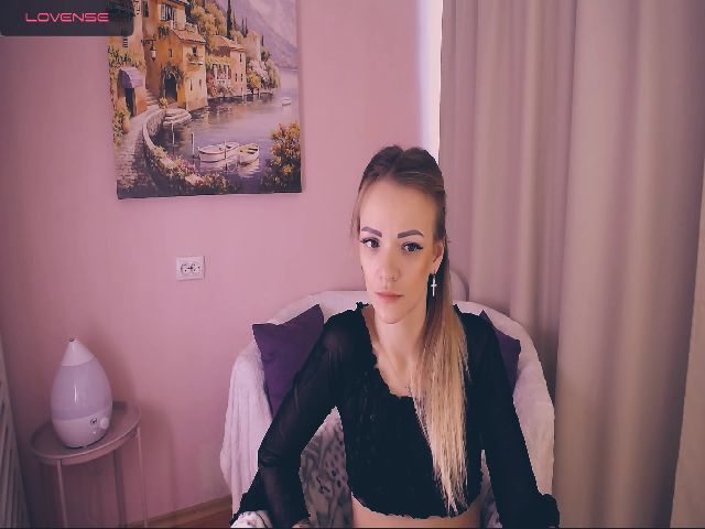 Live sex webcam photo for Lady_Eva #271221288