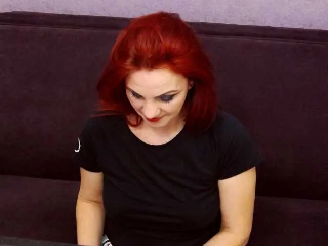 Live sex webcam photo for YouRedPassion #271219867