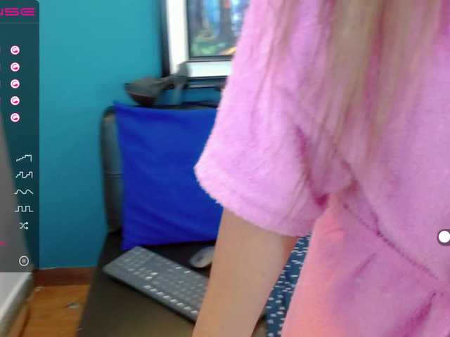 Live sex webcam photo for bianca-shaw #271215938