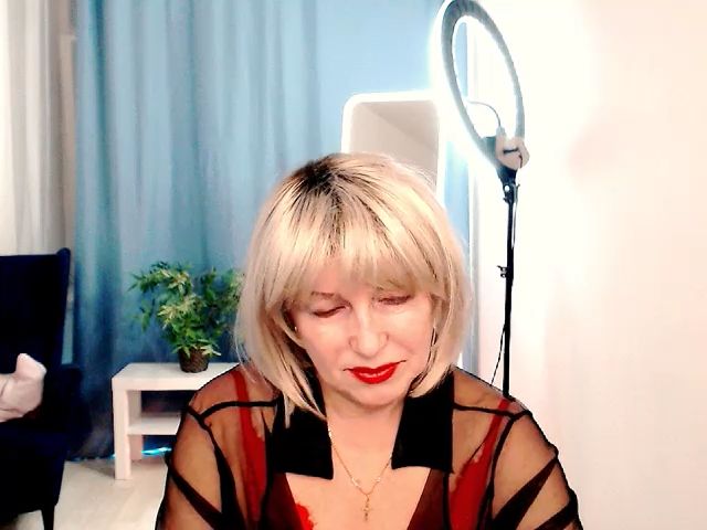 Live sex webcam photo for Samantha_Si #271221646