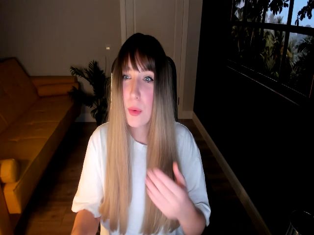 Live sex webcam photo for pissaaaa #271225575