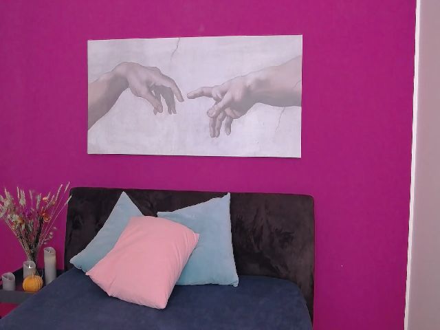 Live sex webcam photo for Eninvisble #271217931