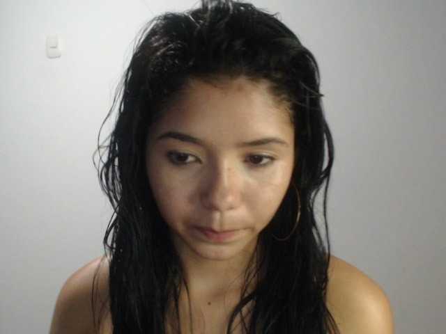 Live sex webcam photo for grilsbeautifu #271211149