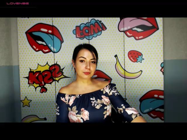 Live sex webcam photo for Liragan #271225898