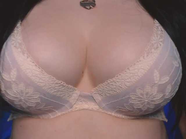 Live sex webcam photo for xcrystalxx #271227441