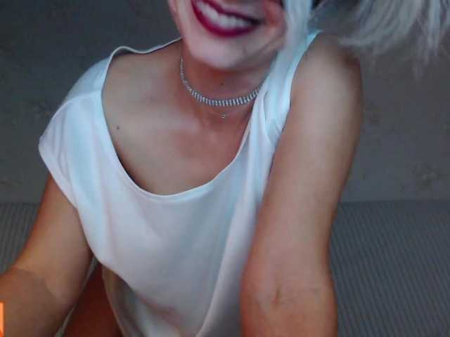 Live sex webcam photo for GabyHot #271227598