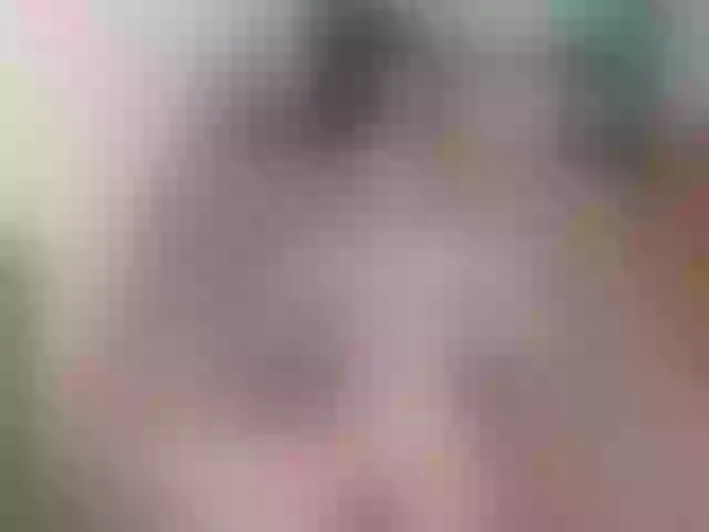 Live sex webcam photo for Evocative1 #271230981