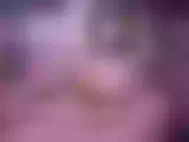 Live sex webcam photo for JuicyyAngel #271237246