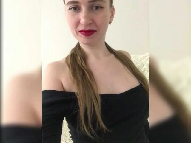 Live sex webcam photo for -Jolly- #271237416