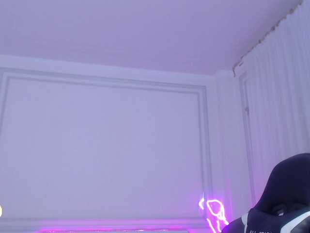 Live sex webcam photo for jinyun #271227717