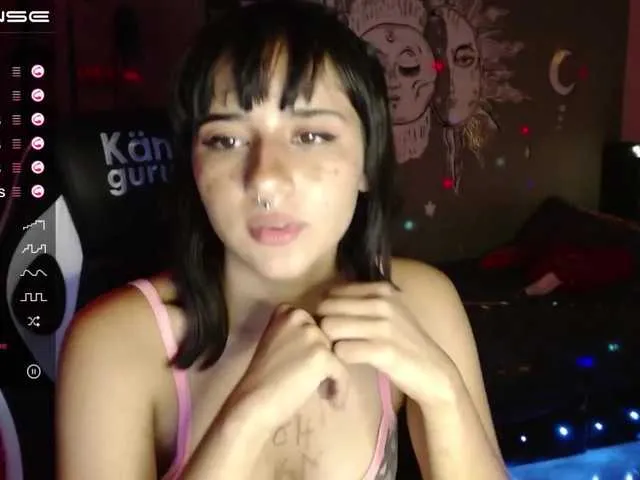 Live sex webcam photo for raven-gotic #288006794