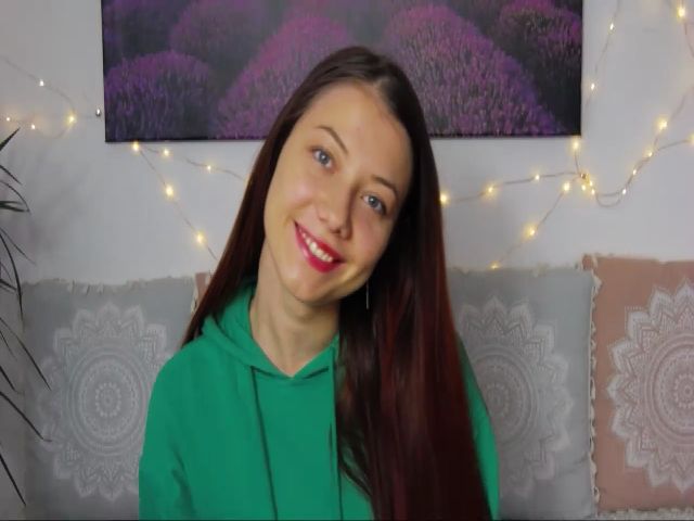 Live sex webcam photo for AyleenRosie #271230763