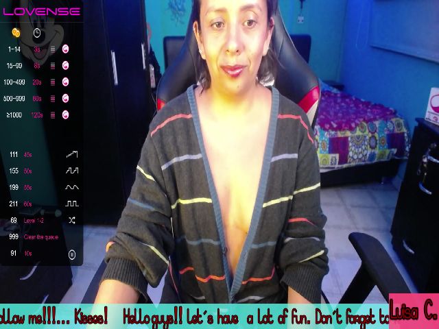 Live sex webcam photo for Luisacute #271229707