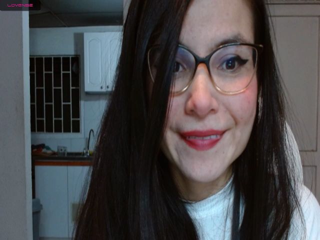 Live sex webcam photo for Tiny_Caroline #271230409