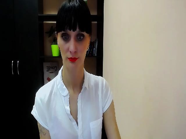 Live sex webcam photo for Abigail_i #271230862