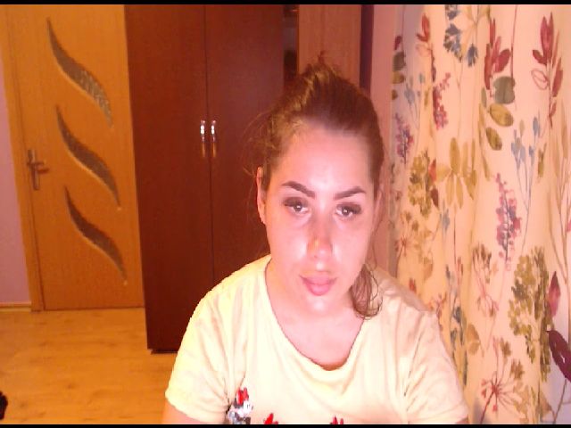 Live sex webcam photo for LoveJulliette #271236857