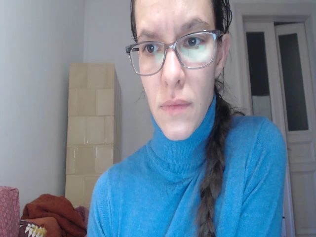 Live sex webcam photo for PetitePinkie #271240874