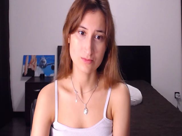 Live sex webcam photo for Kendal_sweet #271228848