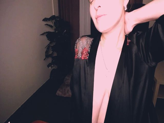 Live sex webcam photo for FragileAngel_ #271236253