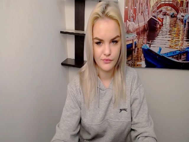 Live sex webcam photo for Smooth_Moon #271232647