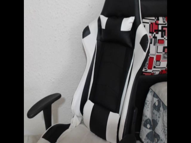 Live sex webcam photo for Latinnasty08 #271234808