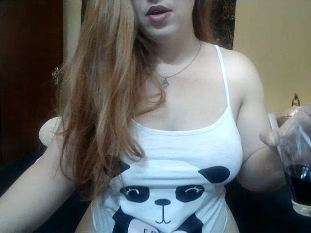 Live sex webcam photo for Maaryhot #271235552