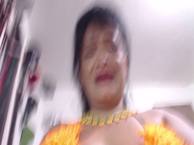 Live sex webcam photo for seleneh #271240258