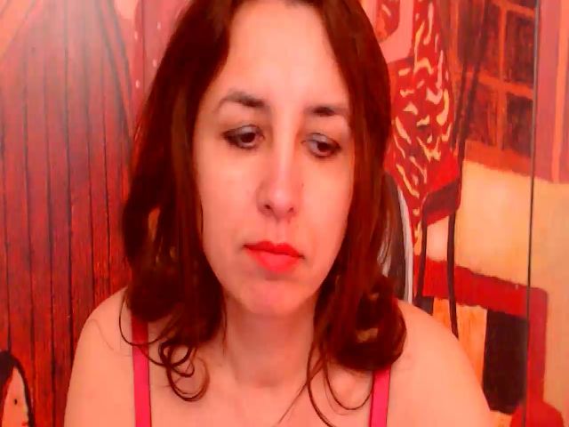 Live sex webcam photo for WetandaHairy #271235198