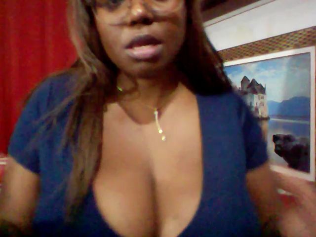 Live sex webcam photo for Angelblackbr #271230594