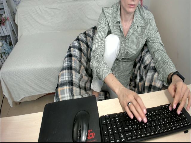 Live sex webcam photo for DaisyTaller #271239513