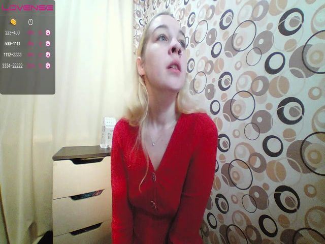 Live sex webcam photo for Daddys__girl_ #271239097