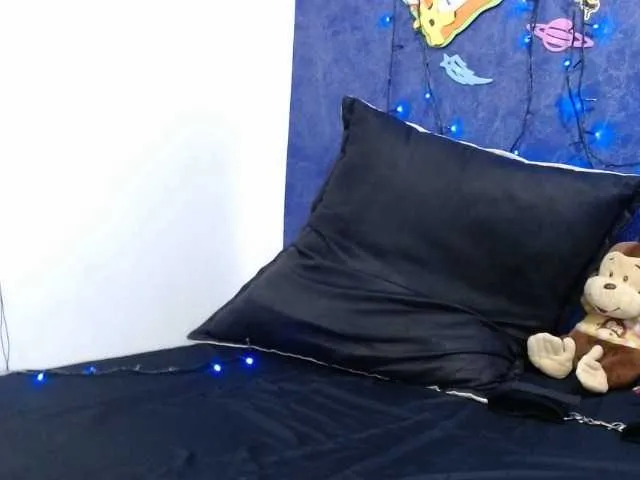 Live sex webcam photo for malagarose #271238165