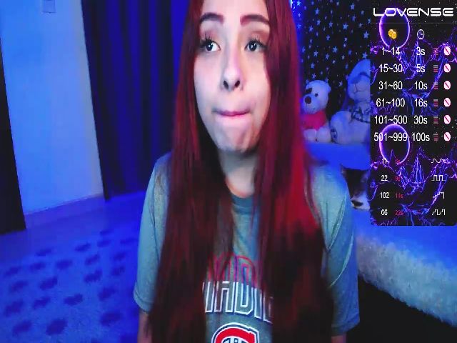 Live sex webcam photo for Grace_19 #271228379